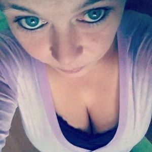 Meet your Posher, Gena